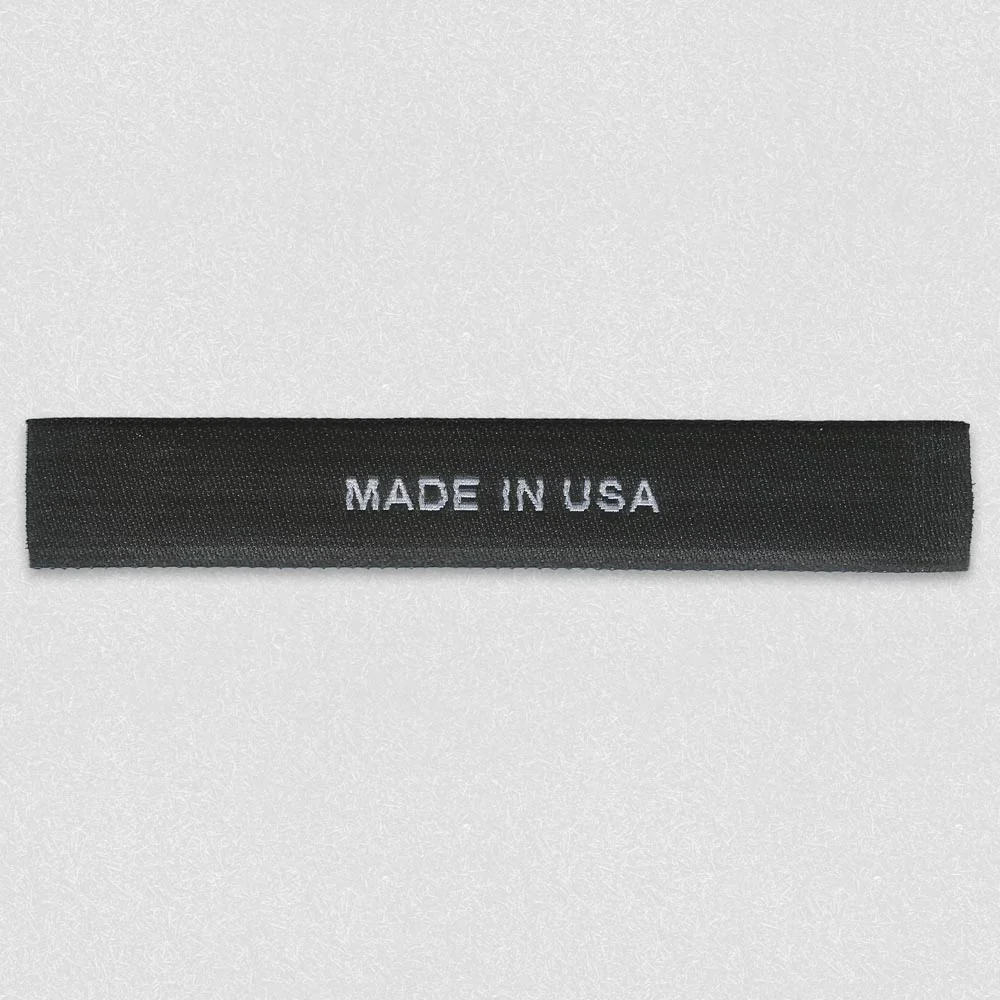 Schwarzes Made in USA Webetikett mit Heißschnitt – gefertigt von LabelGo